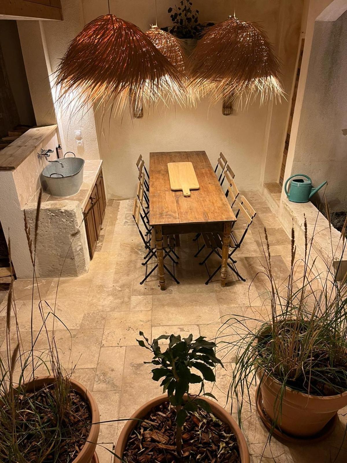 Drome Provencale Maison Familiale Calme Dans Village Valréas Exteriör bild