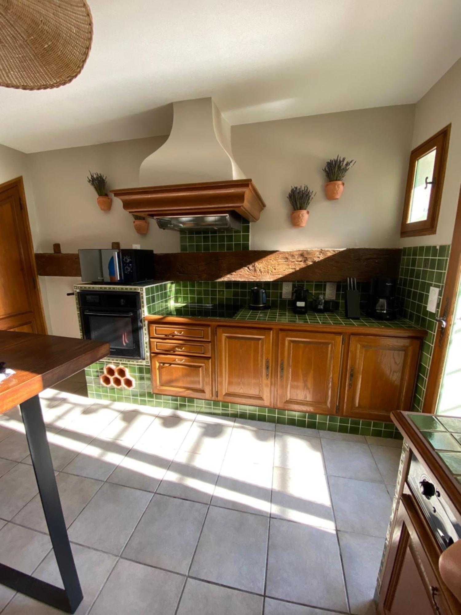Drome Provencale Maison Familiale Calme Dans Village Valréas Exteriör bild