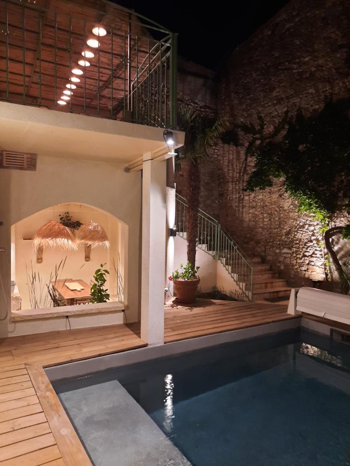 Drome Provencale Maison Familiale Calme Dans Village Valréas Exteriör bild